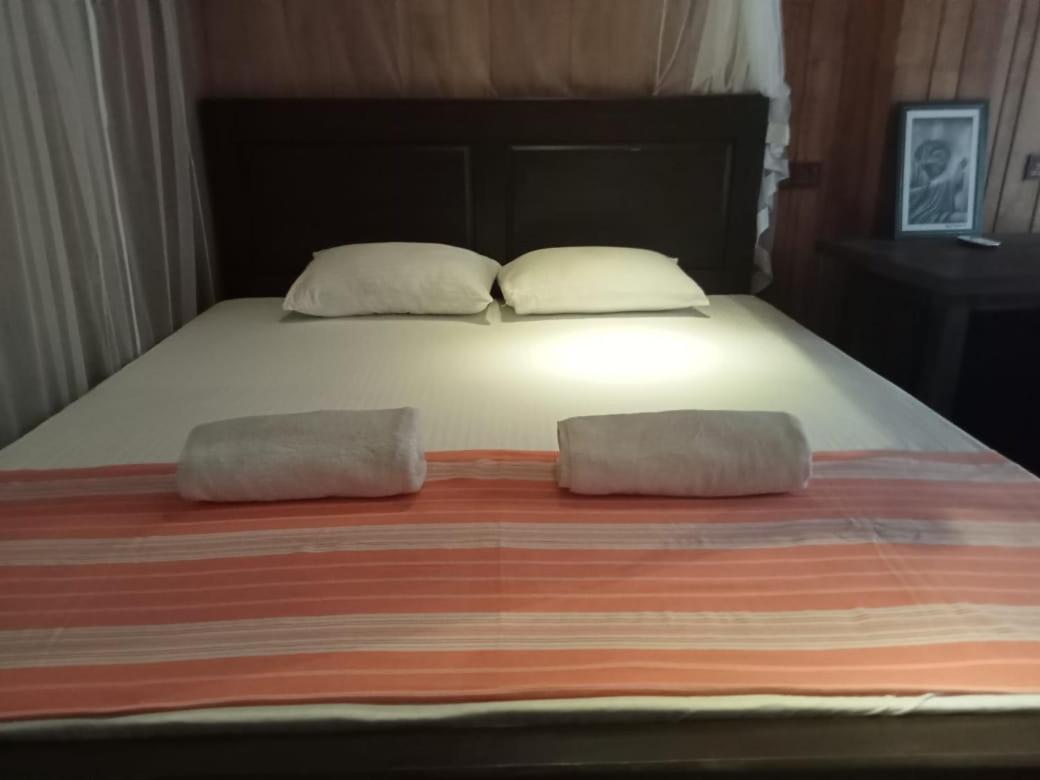 Piumi House Guest House ดิคเวลลา ภายนอก รูปภาพ